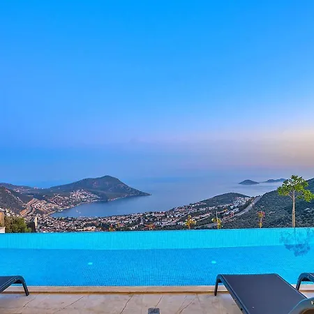 别墅 Akbel 3 Bedroom Seaview With Private Pool Hot Tub