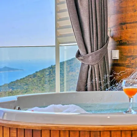 Akbel 3 Bedroom Seaview With Private Pool Hot Tub Villa *