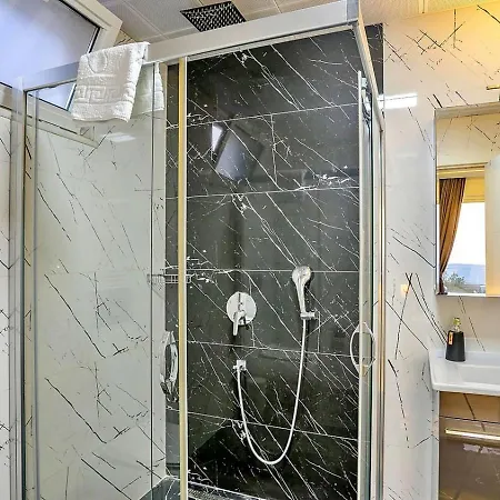 Akbel 3 Bedroom Seaview With Private Pool Hot Tub Vilă *