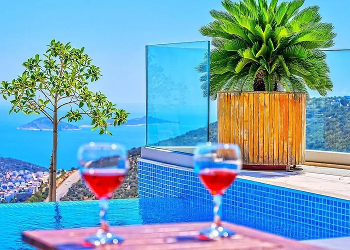 Akbel 3 Bedroom Seaview With Private Pool Hot Tub *