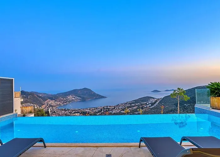 别墅 Akbel 3 Bedroom Seaview With Private Pool Hot Tub