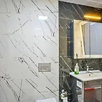 Akbel 3 Bedroom Seaview With Private Pool Hot Tub *