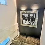 Akbel 3 Bedroom Seaview With Private Pool Hot Tub