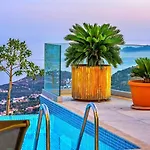 Akbel 3 Bedroom Seaview With Private Pool Hot Tub Vilă Kalkan